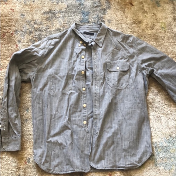 Men’s button down - Picture 3 of 3